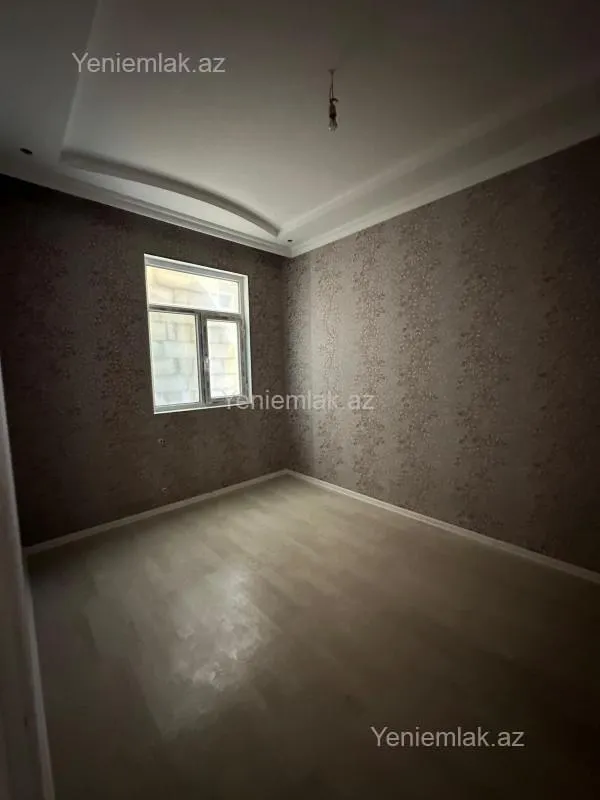 Satılır 4 otaqlı həyət evi 140 m²