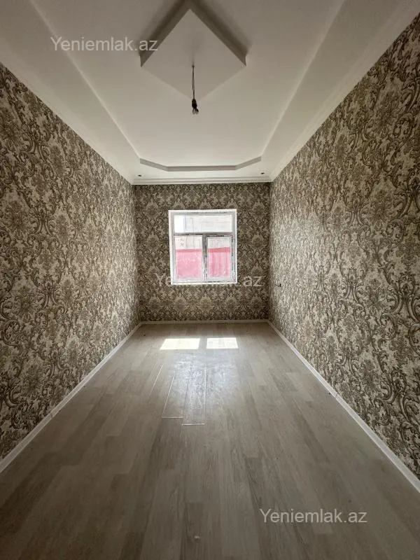Satılır 4 otaqlı həyət evi 140 m²