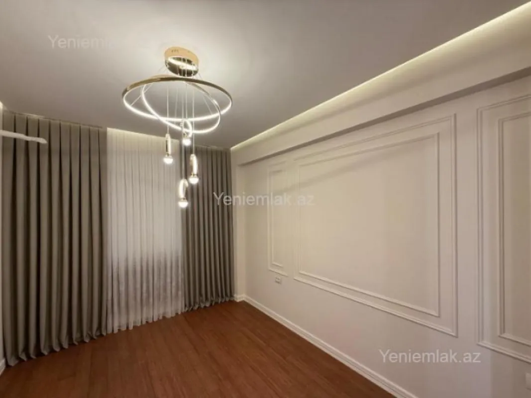 Satılır 4 otaqlı yeni tikili 190 m²