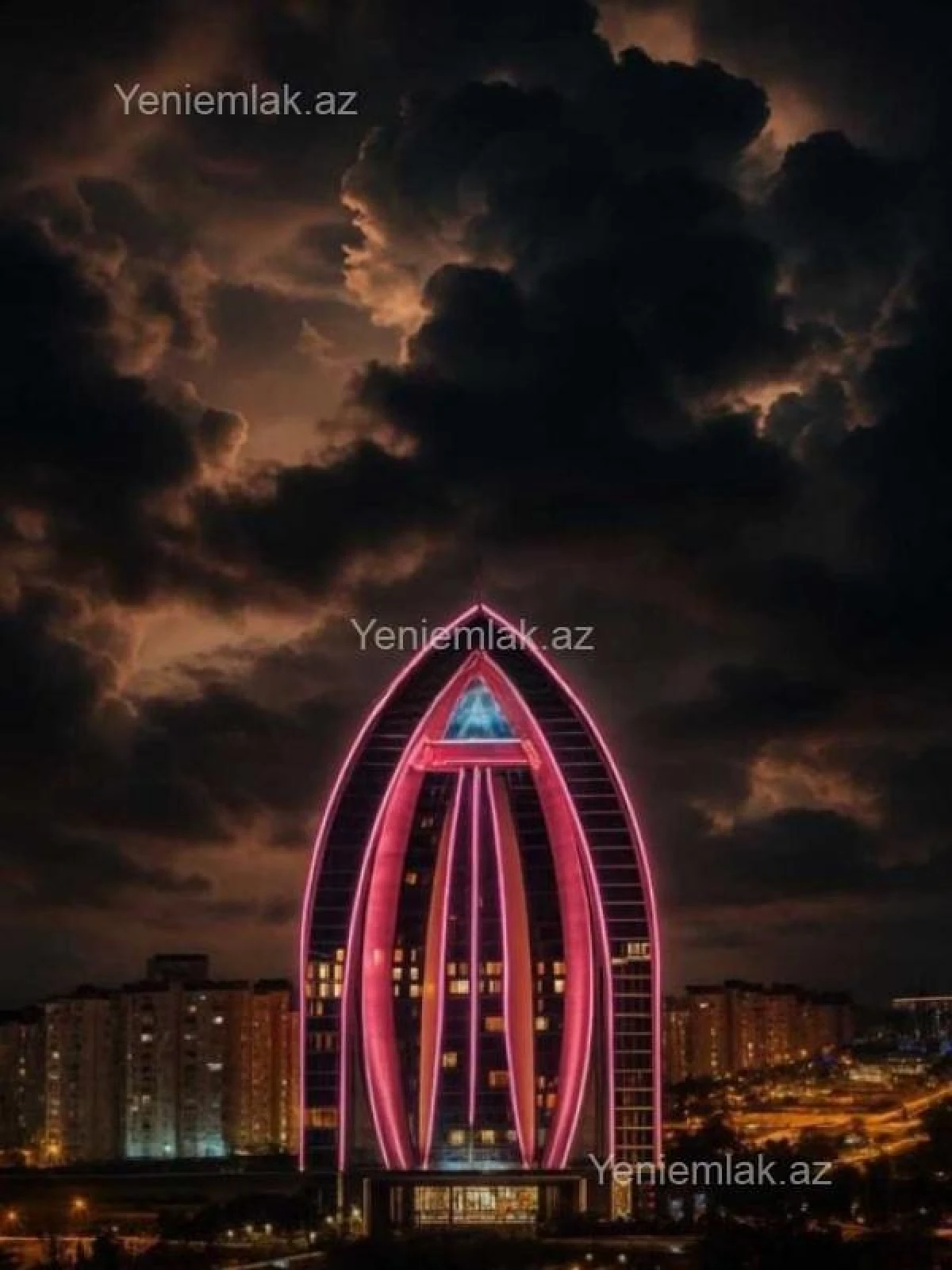 Satılır 4 otaqlı yeni tikili 190 m²