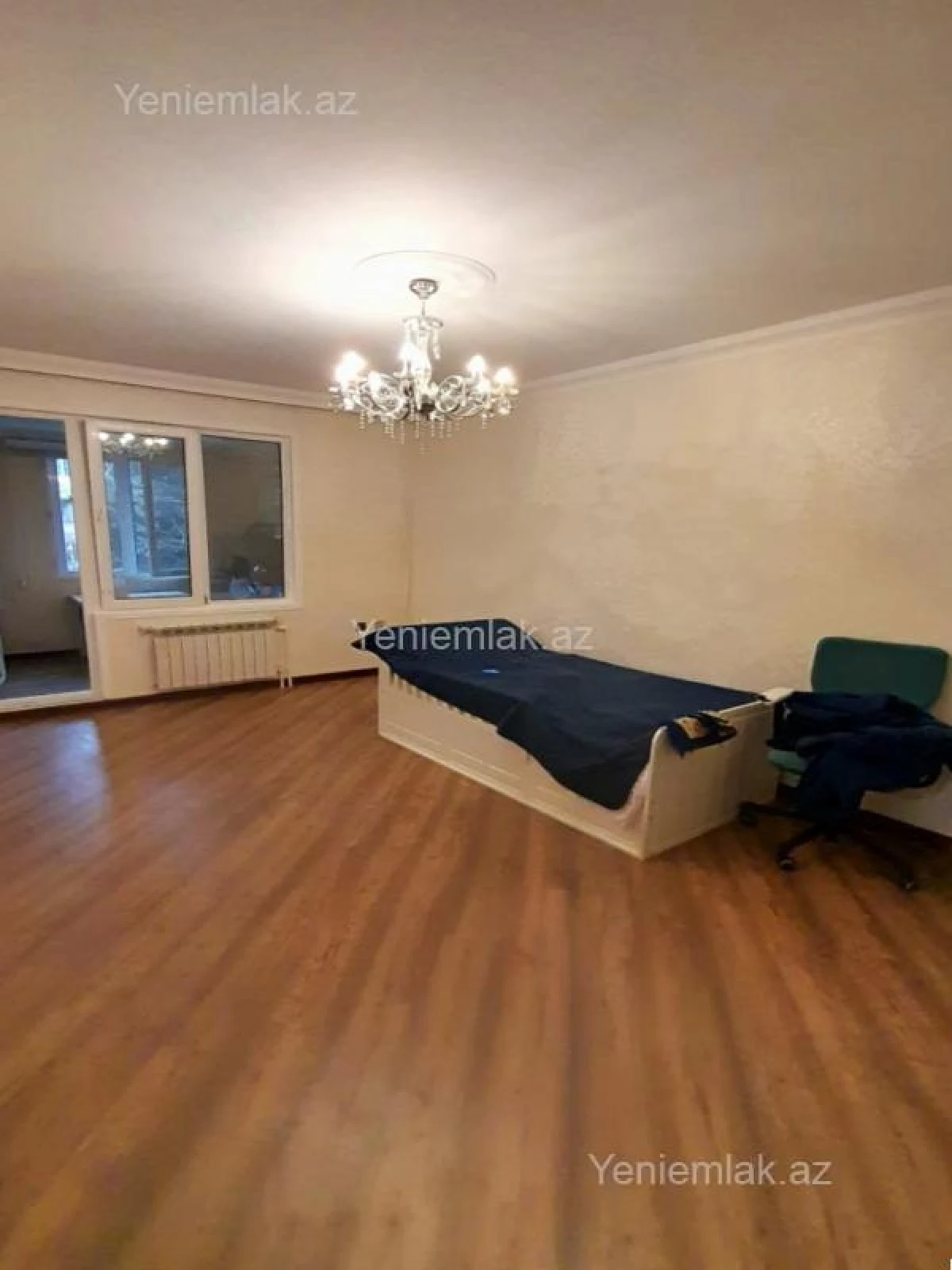 Satılır 3 otaqlı köhnə tikili 70 m²