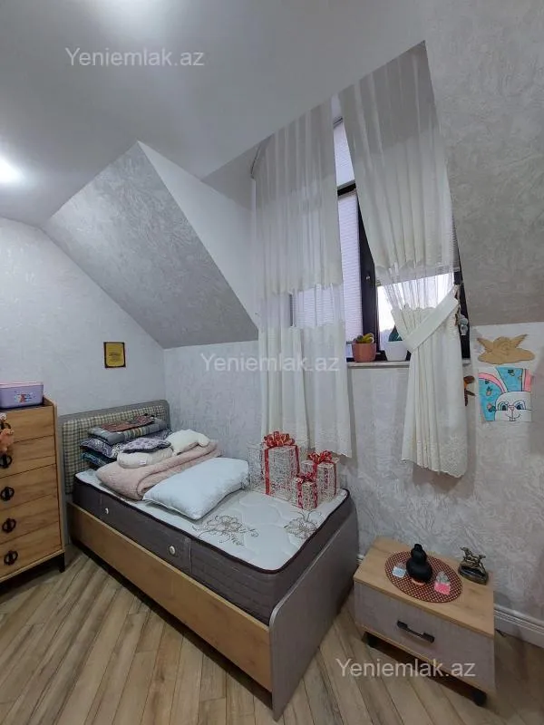 Satılır 3 otaqlı yeni tikili 117 m²
