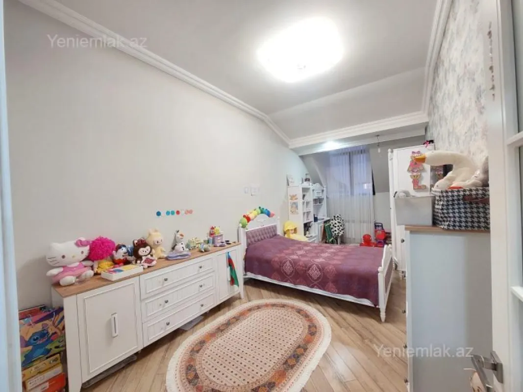 Satılır 3 otaqlı yeni tikili 117 m²