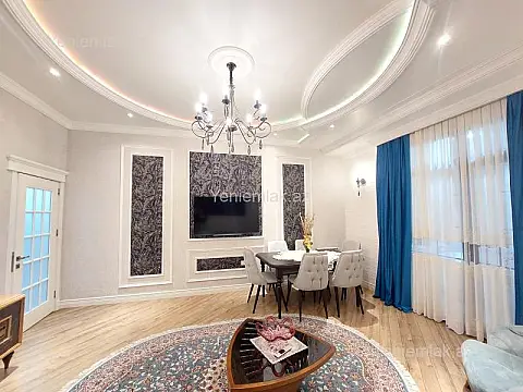 Satılır 3 otaqlı yeni tikili 117 m²