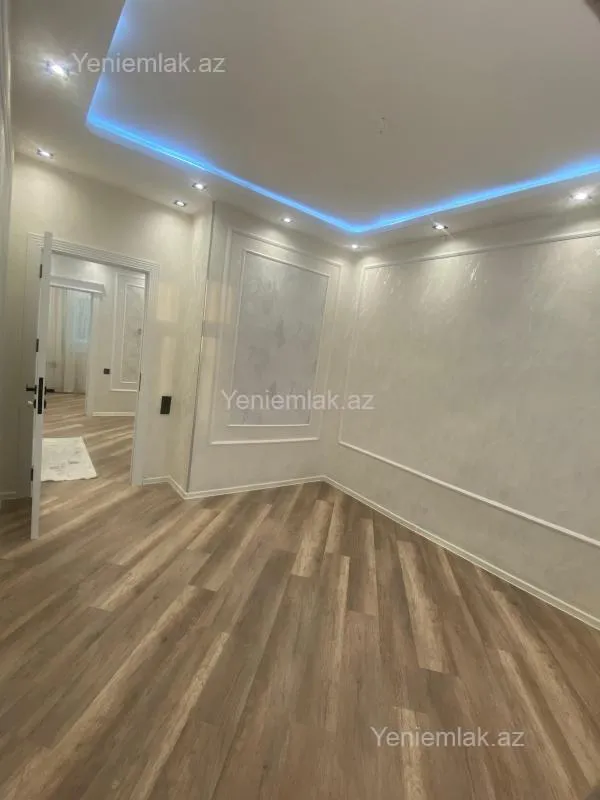 Satılır 2 otaqlı köhnə tikili 60 m²