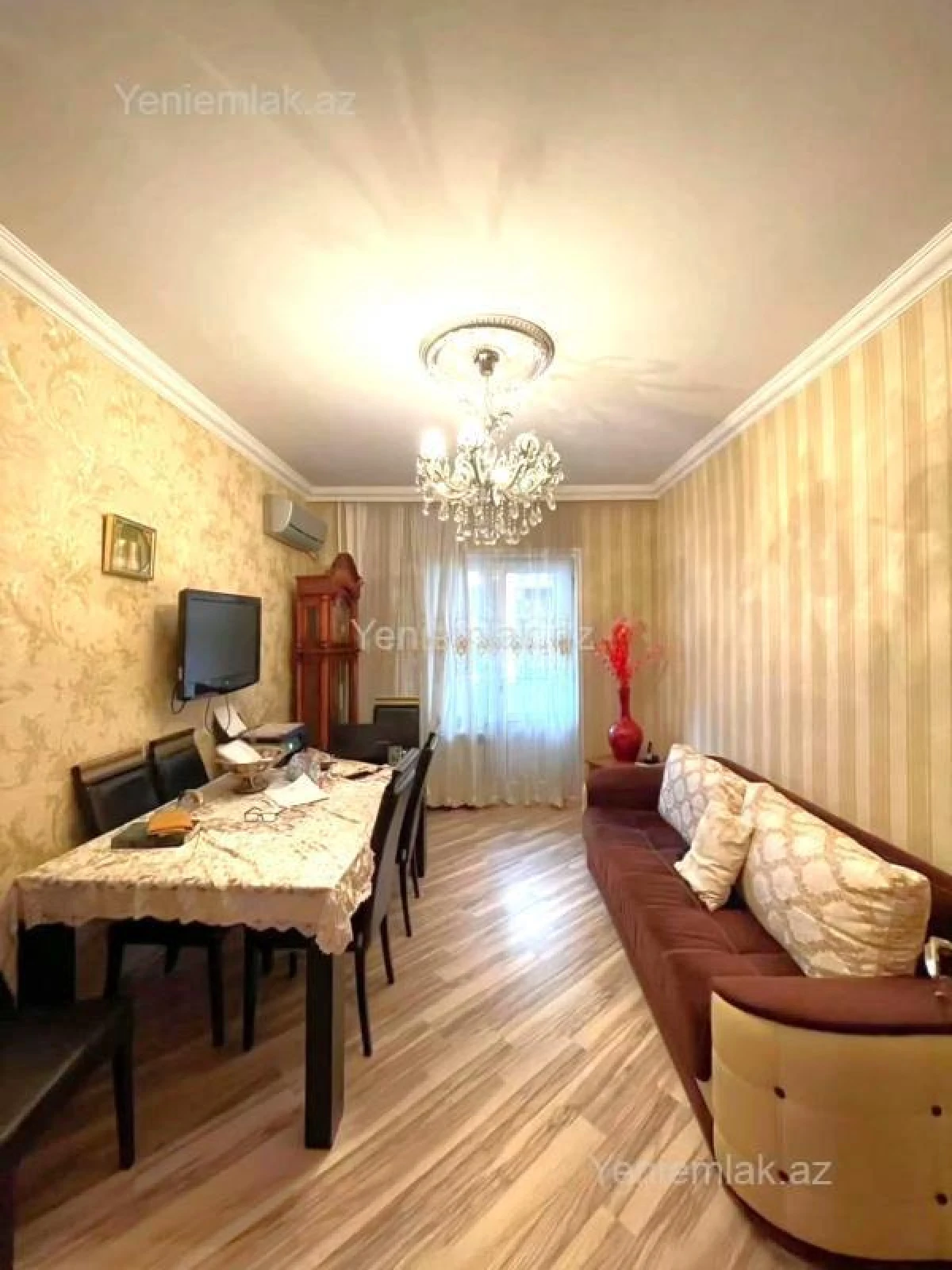 Satılır 5 otaqlı köhnə tikili 120 m²