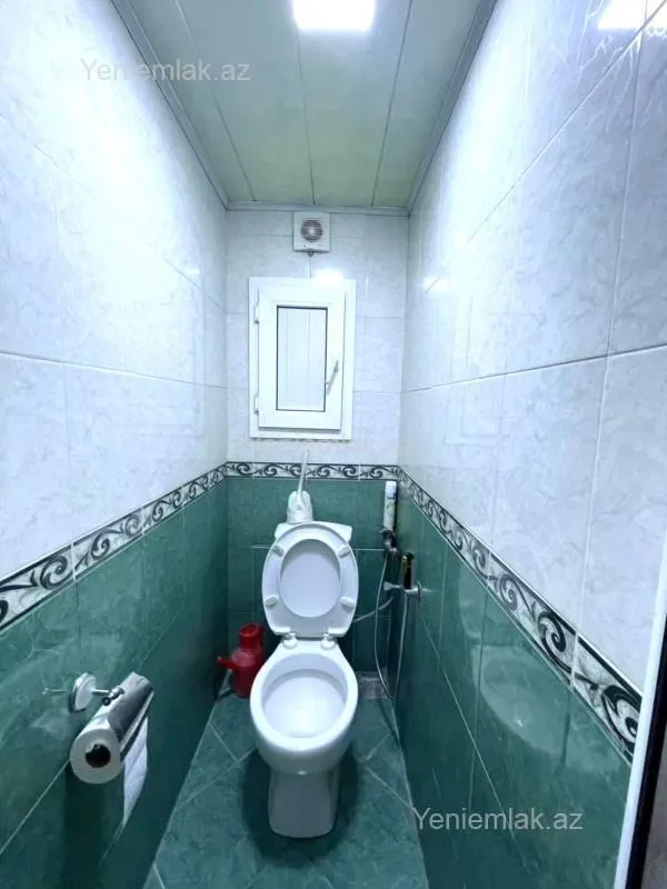 Satılır 5 otaqlı köhnə tikili 120 m²