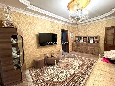 Satılır 5 otaqlı köhnə tikili 120 m²