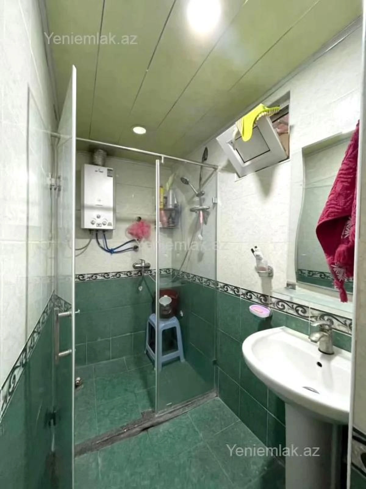 Satılır 5 otaqlı köhnə tikili 120 m²