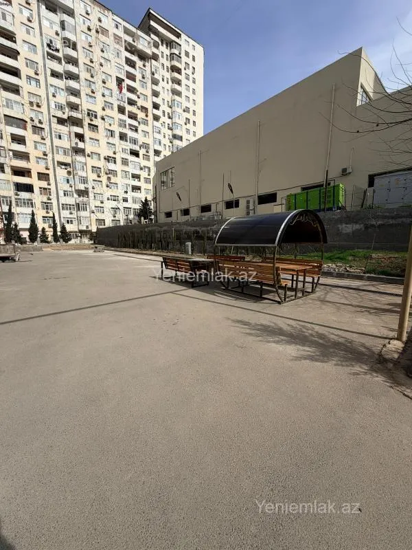 Satılır 2 otaqlı yeni tikili 80.4 m²