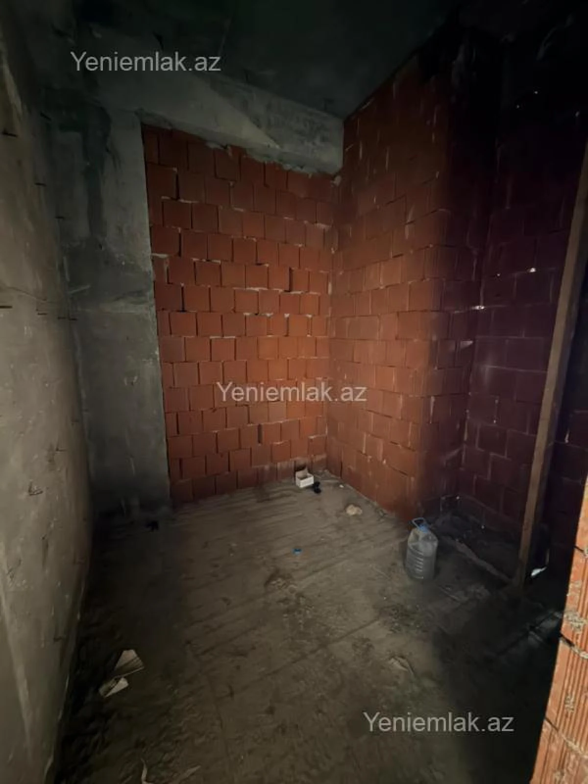 Satılır 2 otaqlı yeni tikili 80.4 m²