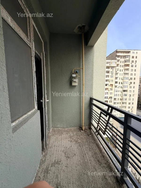 Satılır 2 otaqlı yeni tikili 80.4 m²