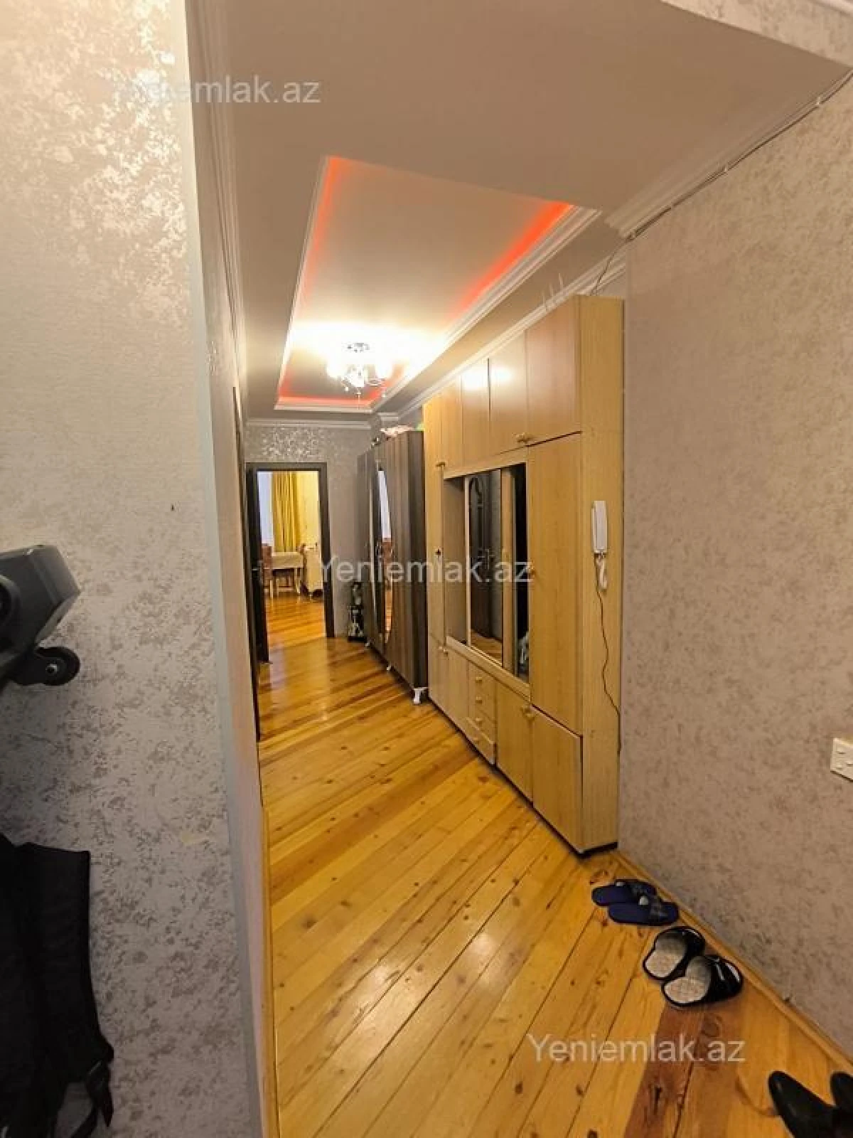 Satılır 3 otaqlı yeni tikili 100 m²