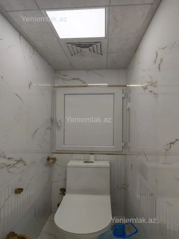 Satılır 4 otaqlı köhnə tikili 100 m²