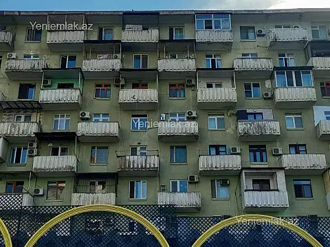 Satılır 4 otaqlı köhnə tikili 100 m² — Bakı, Nizami 4 otaq 100.00 m²