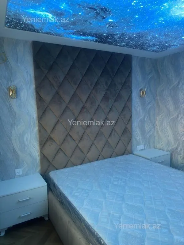 Satılır 4 otaqlı köhnə tikili 100 m²