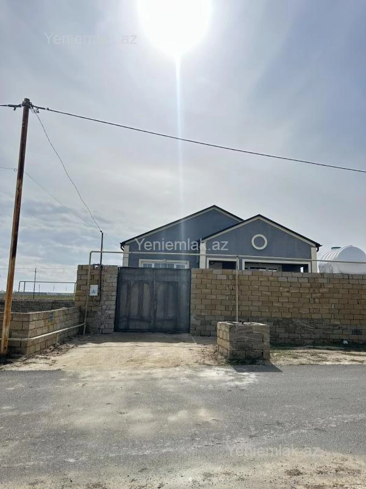 Satılır 4 otaqlı həyət evi 100 m²