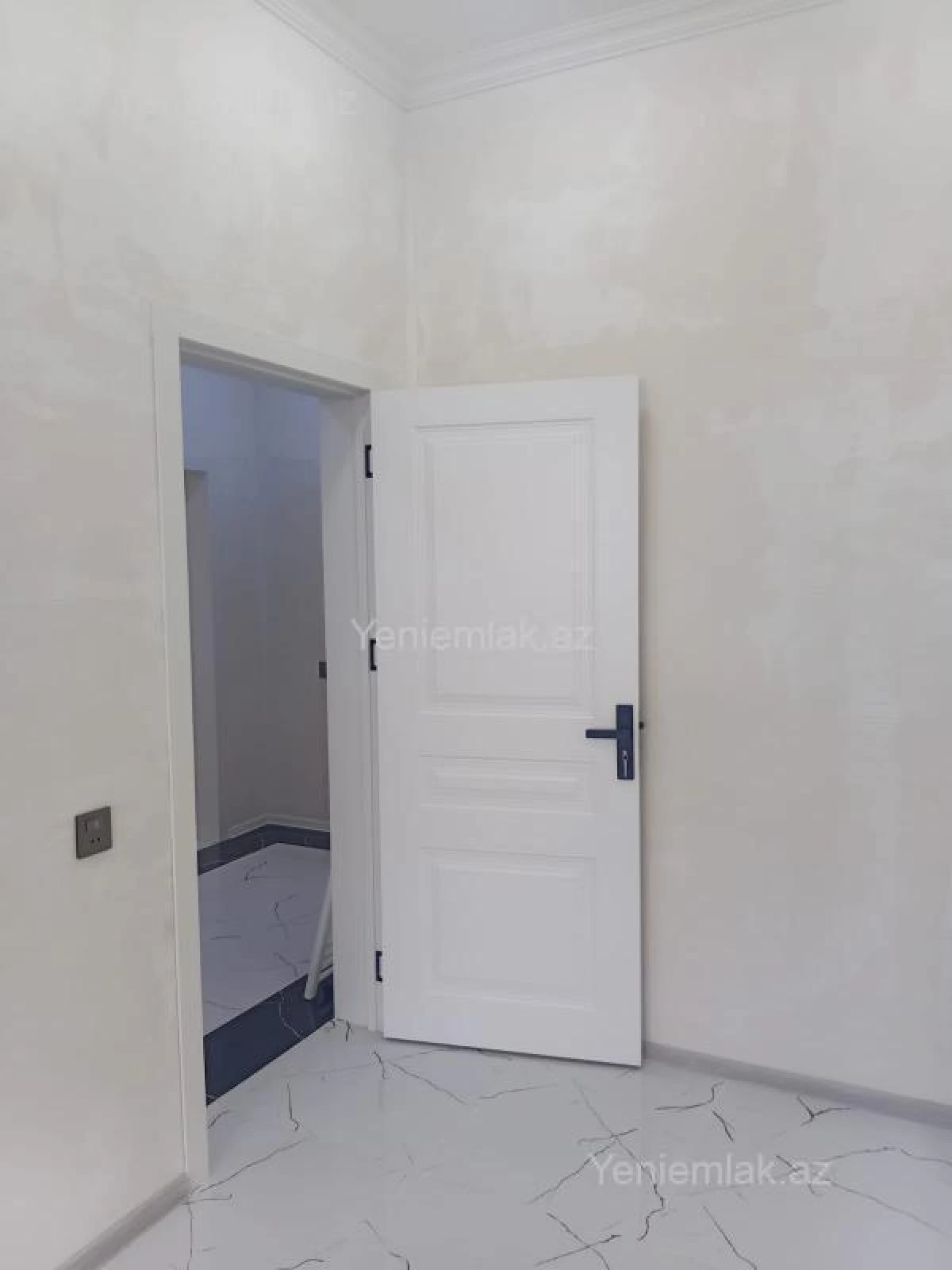 Satılır 4 otaqlı həyət evi 100 m²