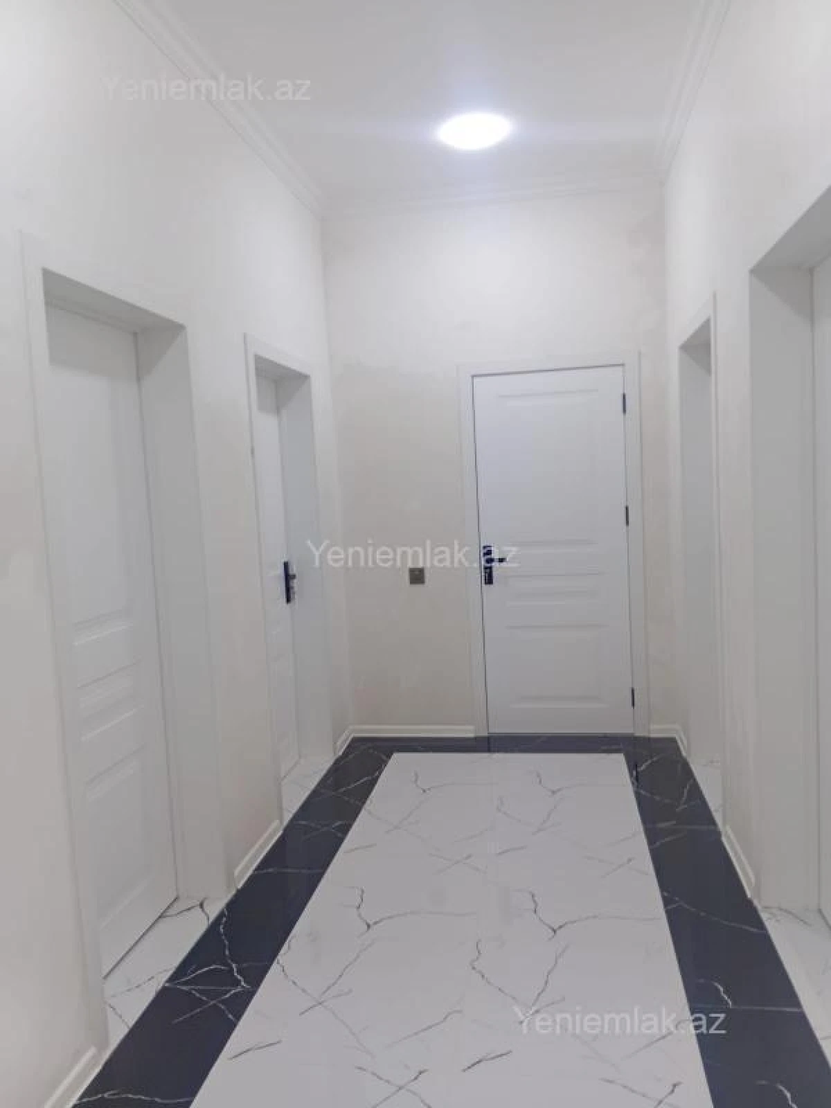 Satılır 4 otaqlı həyət evi 100 m²