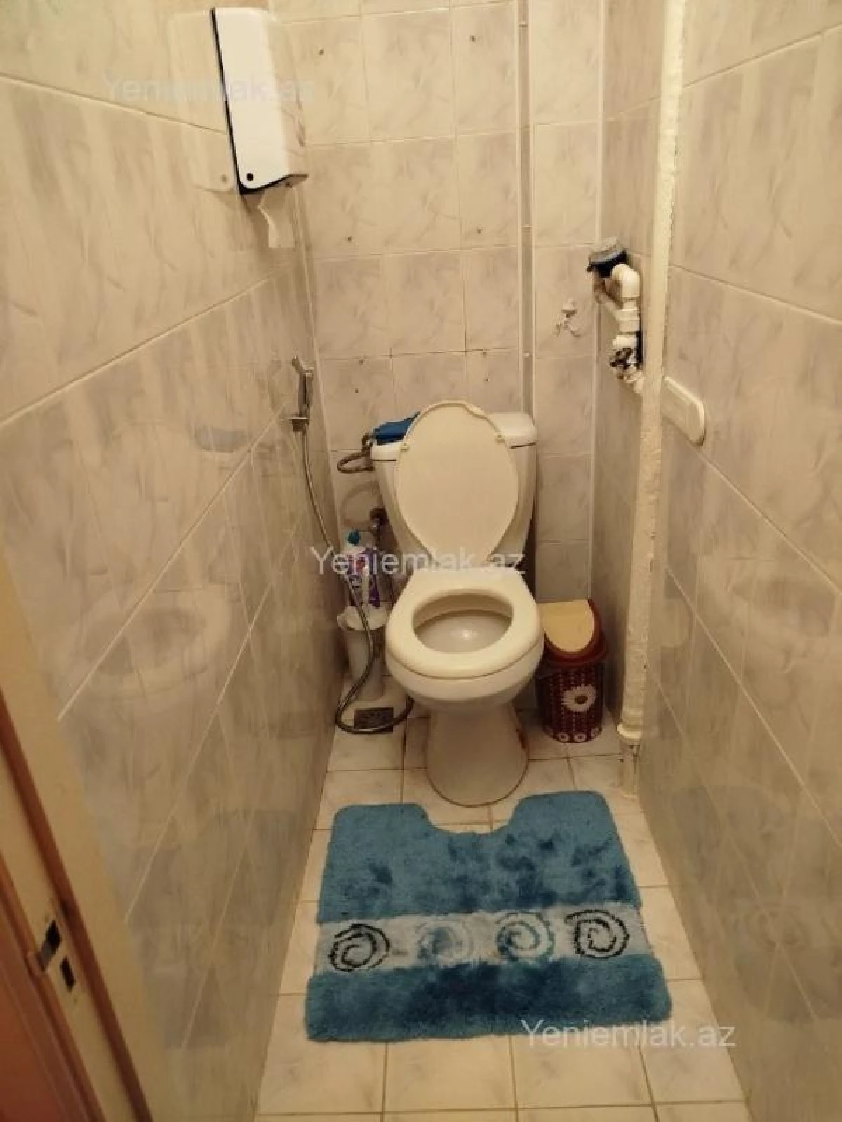 Satılır 2 otaqlı köhnə tikili 65 m²