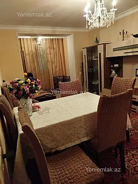 Satılır 2 otaqlı köhnə tikili 65 m²