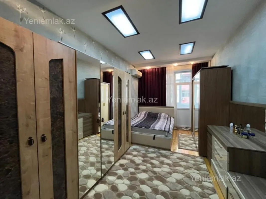 Satılır 3 otaqlı yeni tikili 111 m²