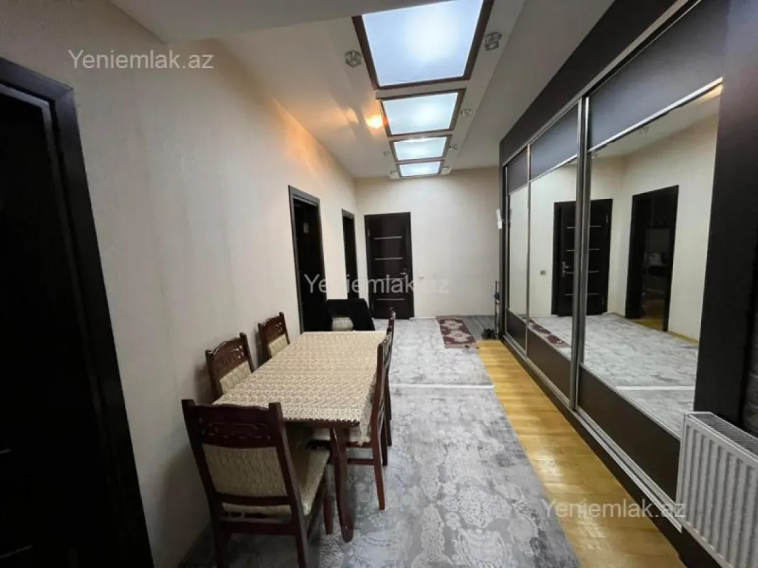 Satılır 3 otaqlı yeni tikili 111 m²