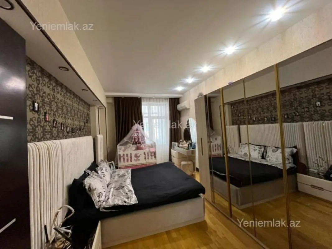 Satılır 3 otaqlı yeni tikili 111 m²