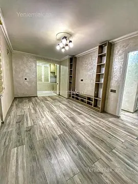 Satılır 2 otaqlı köhnə tikili 40 m²