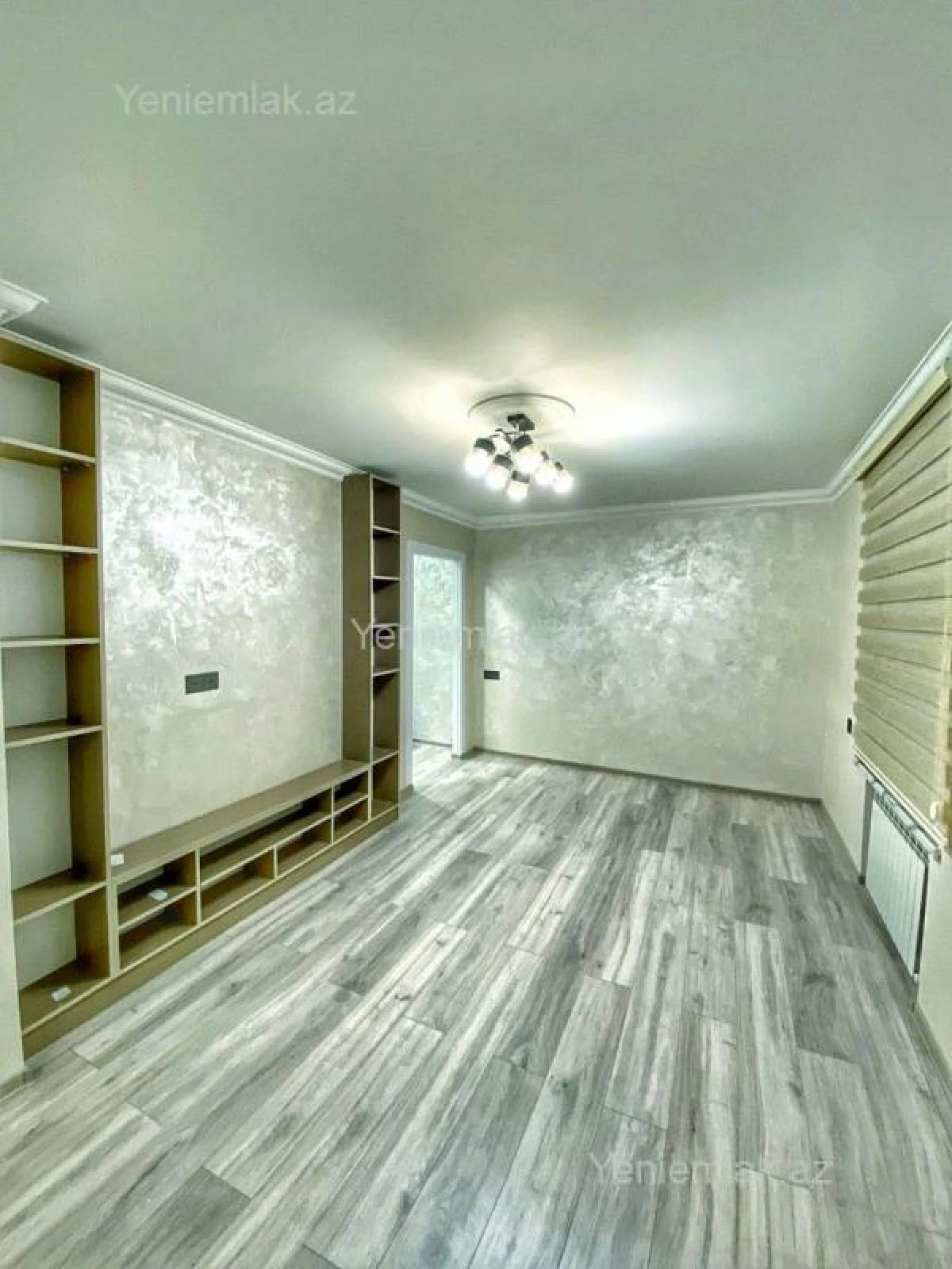 Satılır 2 otaqlı köhnə tikili 40 m²