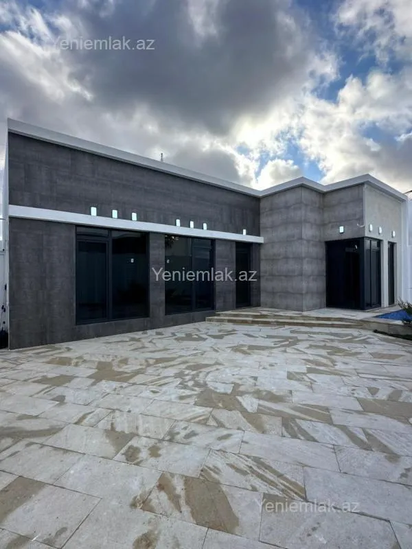 Satılır 4 otaqlı həyət evi 130 m²