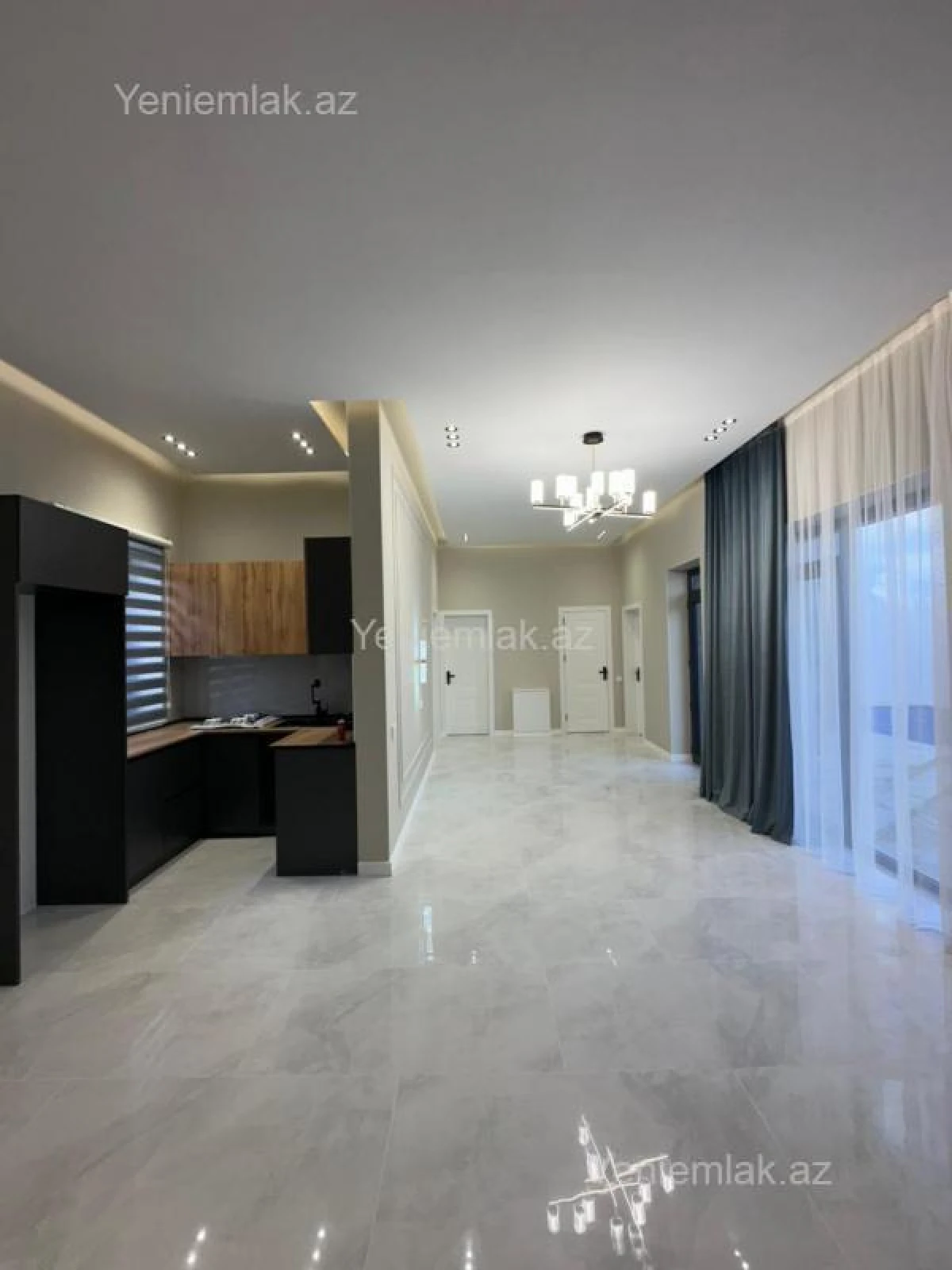 Satılır 4 otaqlı həyət evi 130 m²