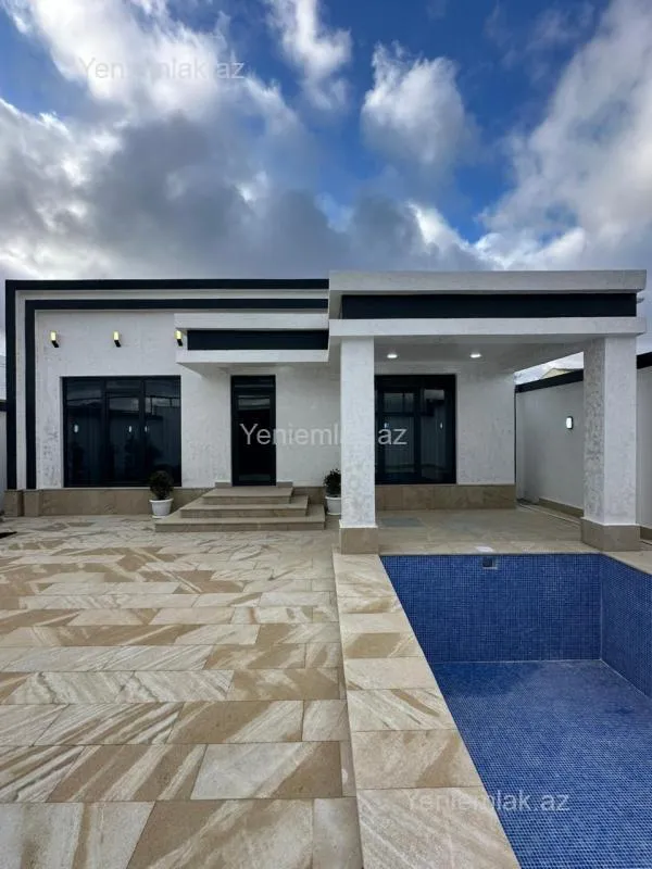 Satılır 4 otaqlı həyət evi 150 m²