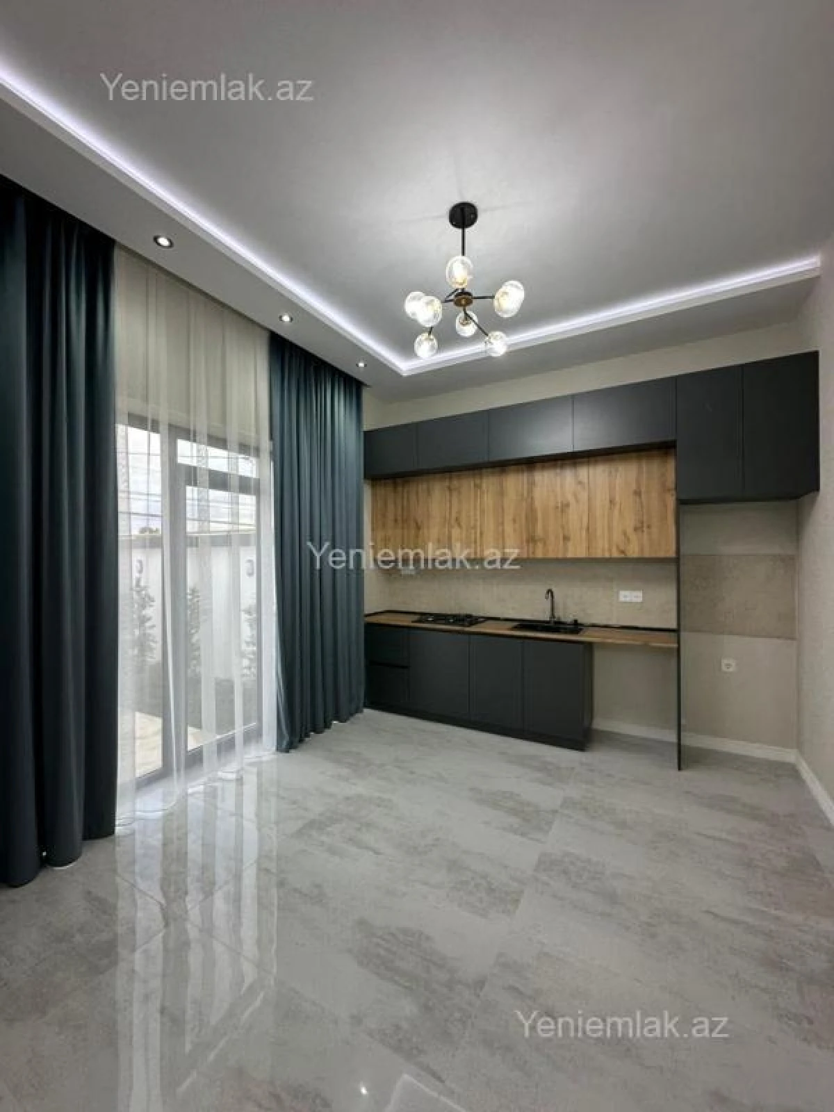 Satılır 4 otaqlı həyət evi 150 m²