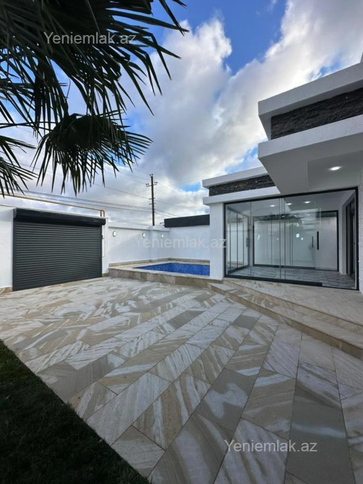 Satılır 4 otaqlı həyət evi 160 m²