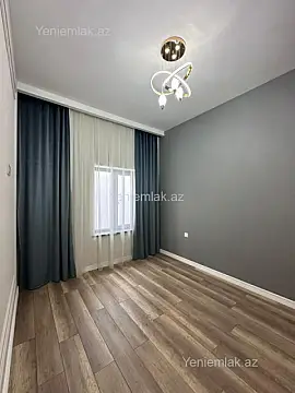 Satılır 4 otaqlı həyət evi 160 m²