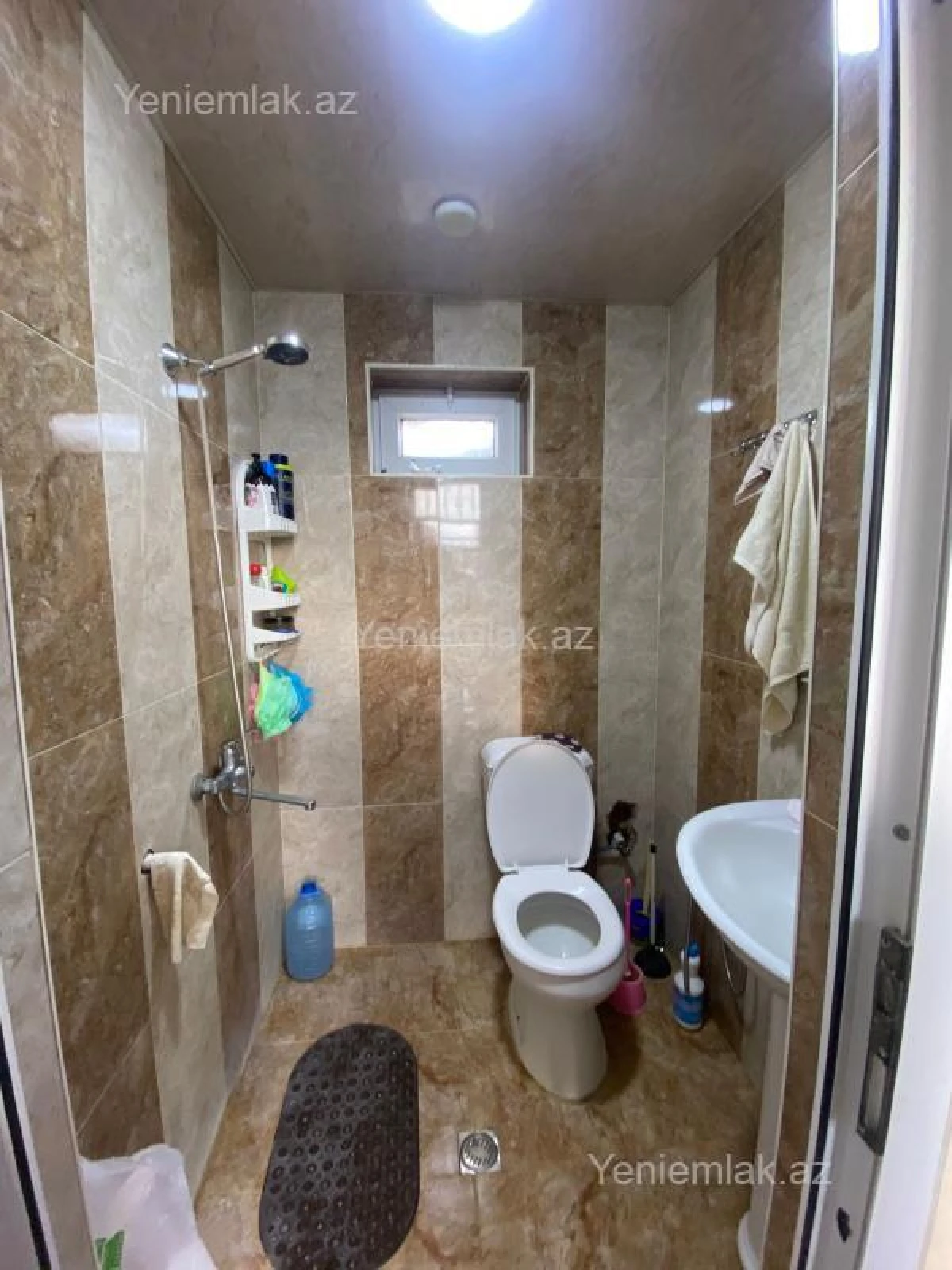 Satılır 2 otaqlı həyət evi 55 m²