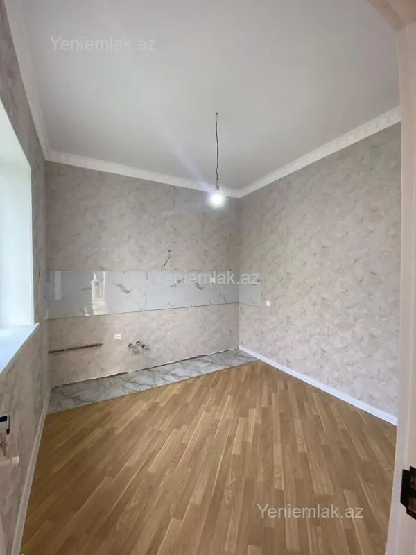 Satılır 4 otaqlı həyət evi 150 m²