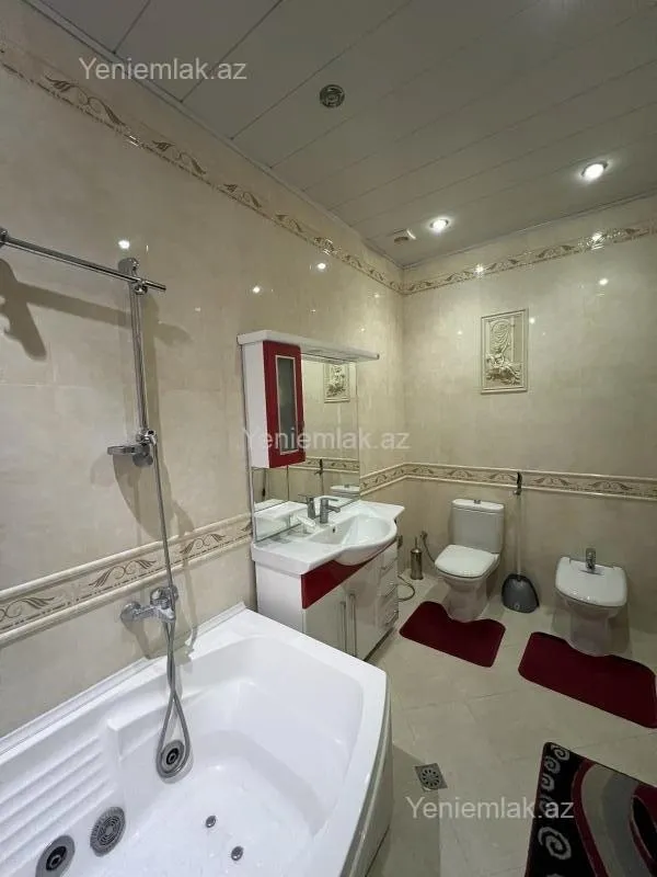 Satılır 4 otaqlı yeni tikili 163 m²