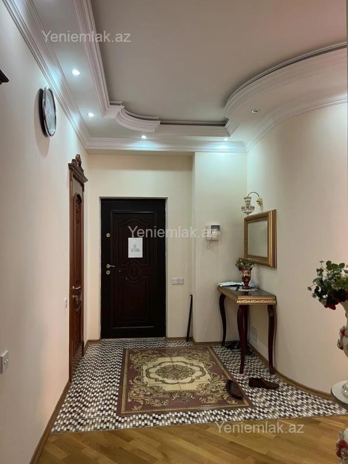 Satılır 4 otaqlı yeni tikili 163 m²