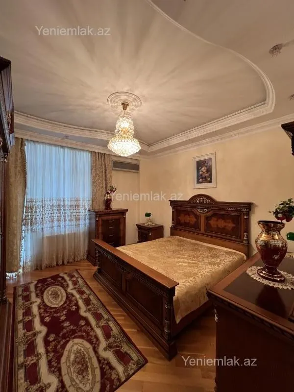 Satılır 4 otaqlı yeni tikili 163 m²