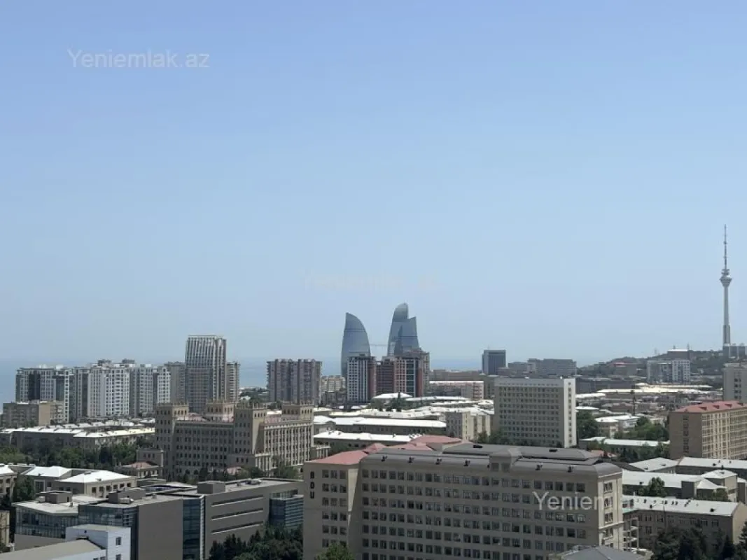 Satılır 4 otaqlı yeni tikili 163 m²