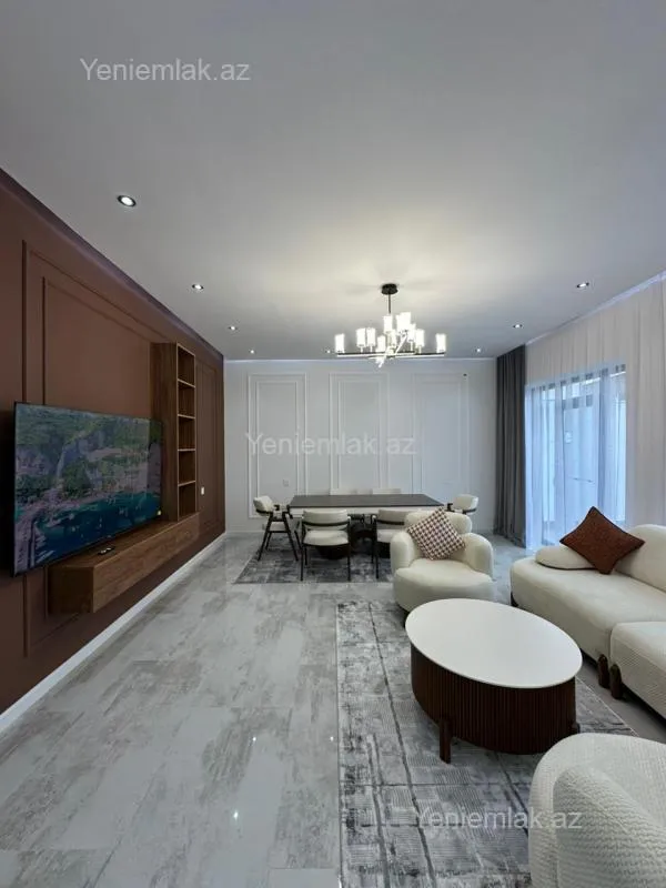 Satılır 4 otaqlı həyət evi 180 m²