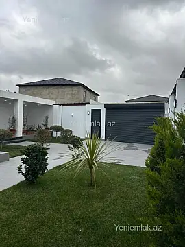 Satılır 4 otaqlı həyət evi 180 m²