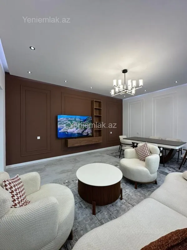 Satılır 4 otaqlı həyət evi 180 m²