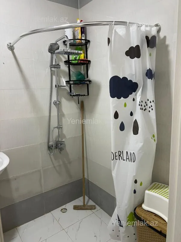 Satılır 2 otaqlı yeni tikili 65 m²