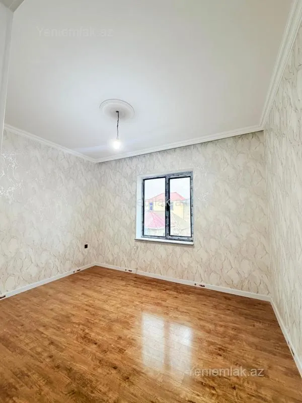 Satılır 4 otaqlı həyət evi 170 m²