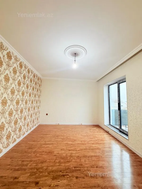 Satılır 4 otaqlı həyət evi 170 m²