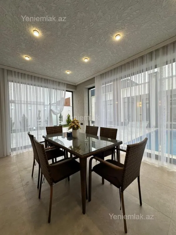 Satılır 4 otaqlı həyət evi 180 m²