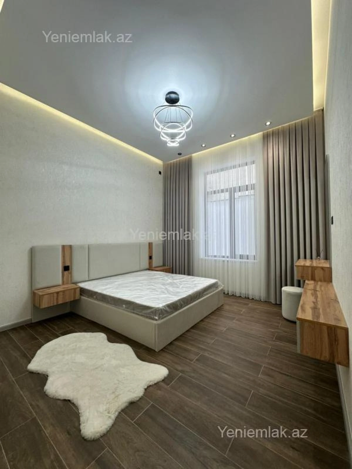 Satılır 4 otaqlı həyət evi 180 m²